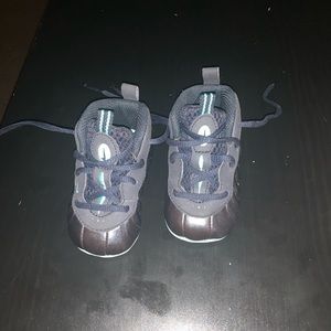 Foam pos.